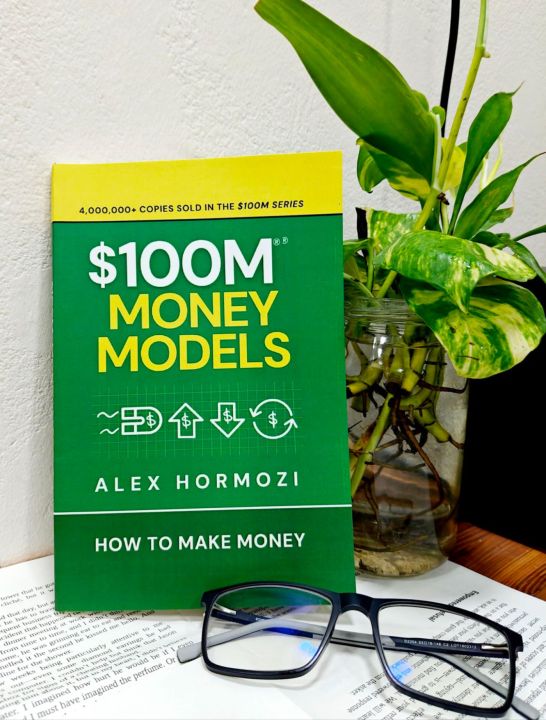 Combo%20of%203%20Books%20%20($100M%20Money%20Models%20-$100M%20Leads%20&%20$100M%20Offers)%20by%20Alex%20Hormozi%20-%20Image%205