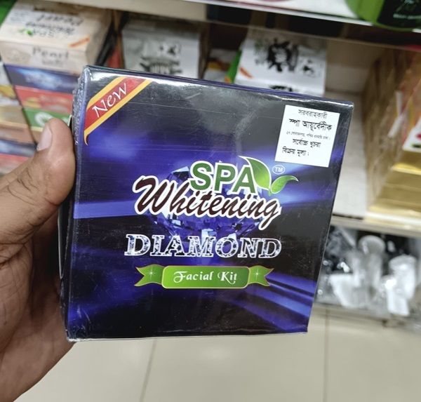Spa%20whitening%20Facial%20Kit%204%20in%201%20-%20Image%202