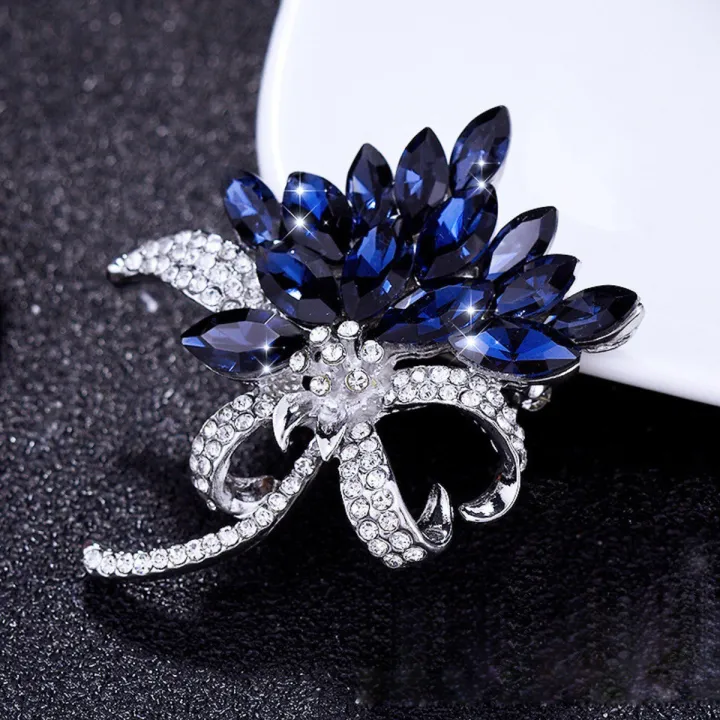 Retro%20bee%20chain%20brooch%20insect%20oil%20drop%20rhinestone%20brooch%20set%20chain%20clothing%20accessories%20female%20pin%20-%20Image%2010