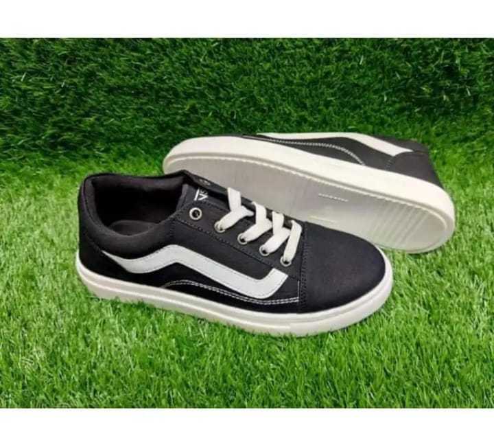 Winter%20Stylish%20Look%20Mesh%20Sneakers%20Men-Special%20Offer%20-%20Image%206
