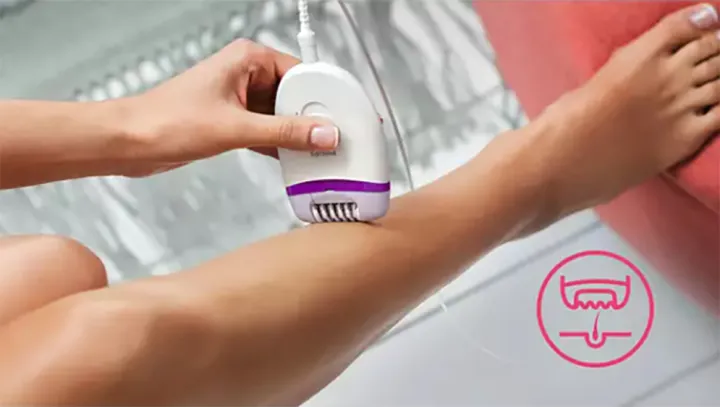 Philips%20BRE225/00%20Satinelle%20Essential%20Corded%20Compact%20Epilator%20for%20Women%20-%20Image%204