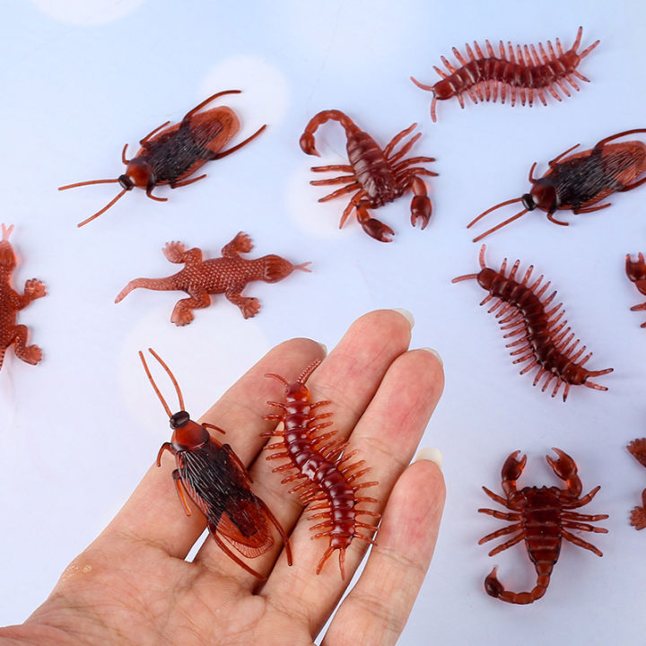 10 Pcs Halloween Simulation Cockroach Toy Funny Disgusting Scary Tidy for Holiday Decorations