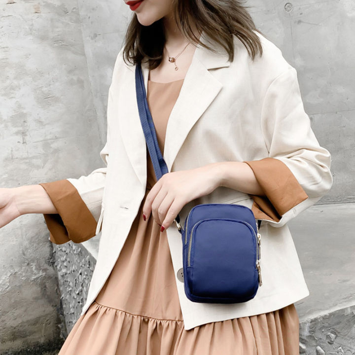 Nylon%20Shoulder%20Bag%20New%20Women%20Casual%20And%20Fashionable%20Waterproof%20Crossbody%20Bag%20Multifunctional%20Commuting%20Bag%20For%20Work%20-%20Image%203