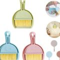 Multicolour Plastic Belcha and Brush, High quality Plastic shovel & Brush 1 pcs Chines. 