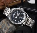 New Men's Steel Belt Belt Fashion Large Watch with Calendar Week High-End Quartz Watch.