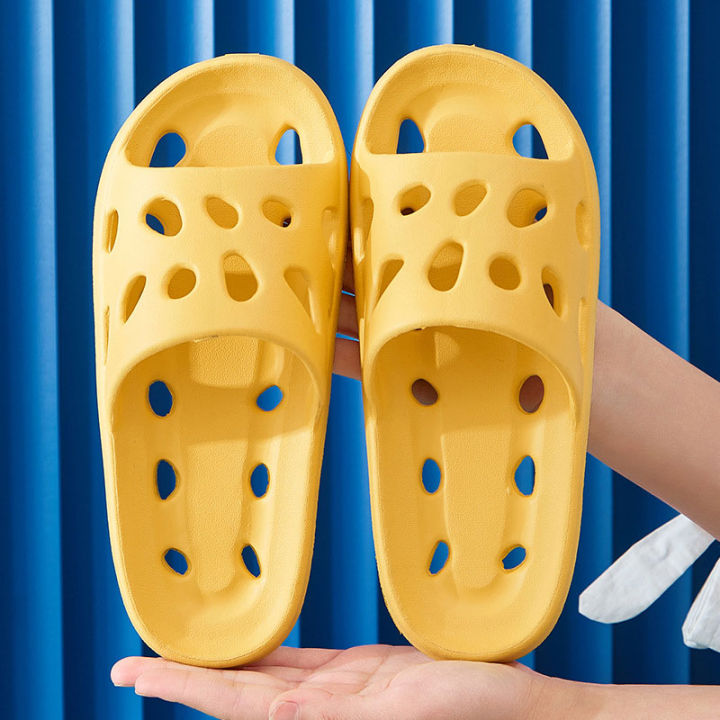 Men%20Bathroom%20Slippers%20Women%20Home%20Slipper%20Non-Slip%20Water%20Leaky%20Slippers%20Summer%20Beach%20Flip%20Flops%20Comfortable%20Eva%20Soft%20Sole%20Slides%20-%20Image%204