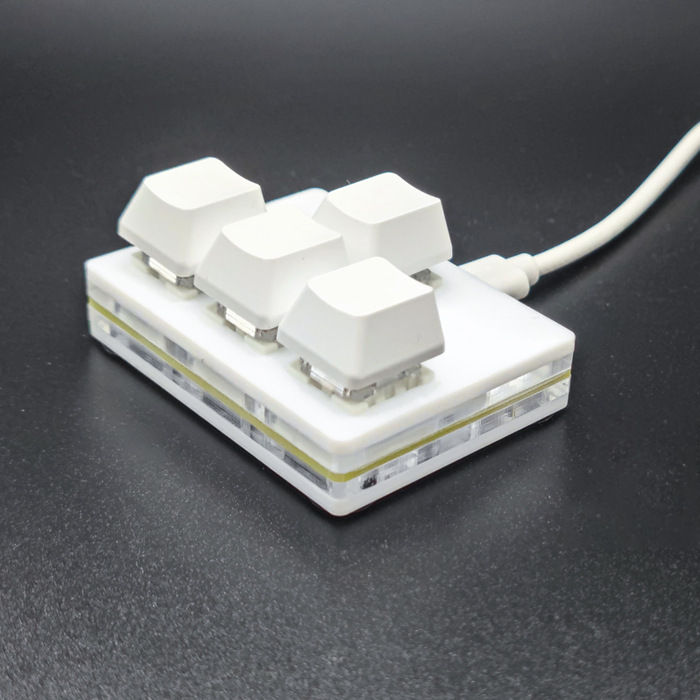 Mini%20mechanical%20keyboard,%20arrow%20keys,%204%20keys,%20WASD%20up%20and%20down,%20left%20and%20right,%20usb%20wired%20red%20keyboard,%20custom%20shortcuts%20-%20Image%206