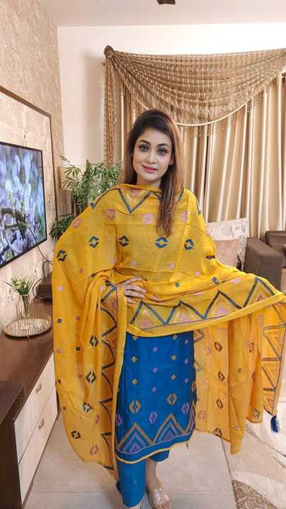 Cotton%20Unstitched%20Screen%20Print%203-Piece%20Suit%20for%20Women%20-%20All%20Seasons%20Casual%20Wear%20-%20Image%203