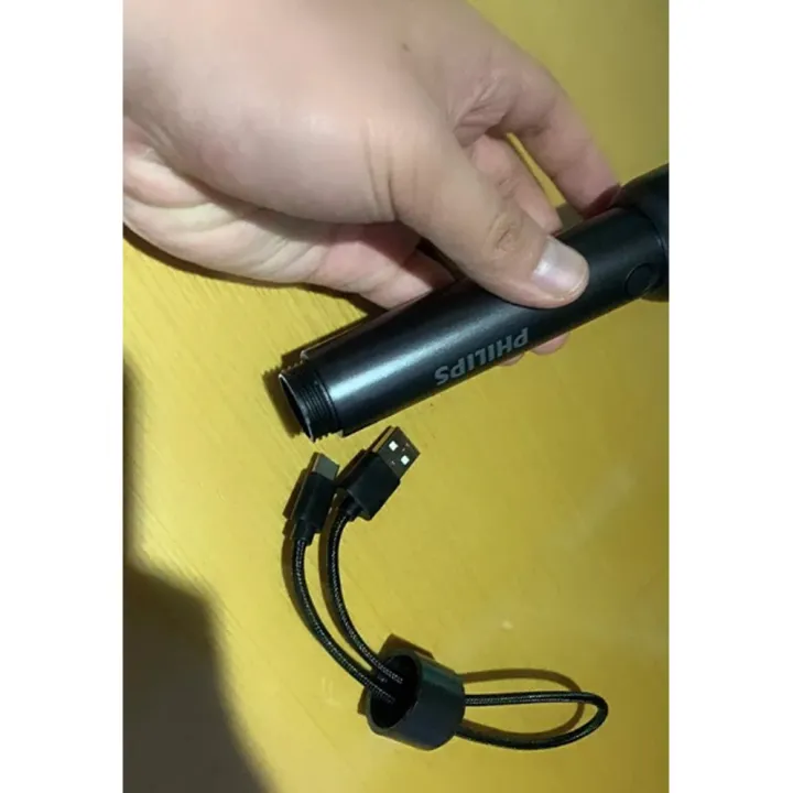Philips%20SFL-1236%20Rechargeable%20LED%20Electric%20Torch%20and%20Flashlight%20-%20Image%206