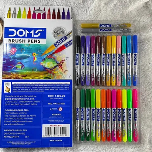 Doms%20brush%20pen%2026%20colors%20-%20Image%203