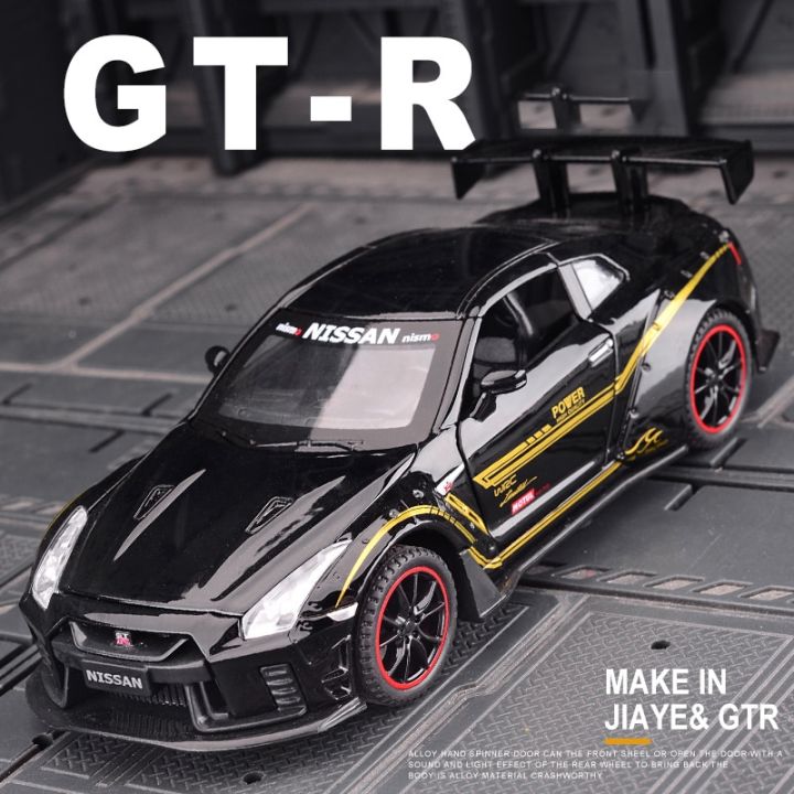 New%201:32%20NISSAN%20GT-R%20R35%20Alloy%20Car%20Model%20Diecasts%20&%20Toy%20Vehicles%20Toy%20Cars%20Kid%20Toys%20For%20Children%20Gifts%20Boy%20Toy%20-%20Image%204