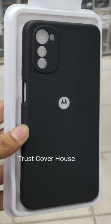 For%20Motorola%20Moto%20E32S%20%20Silky%20And%20Finishing%20%20%20With%20Camera%20Production%20Soft%20Silicone%20%20Cover%20-%20Image%203