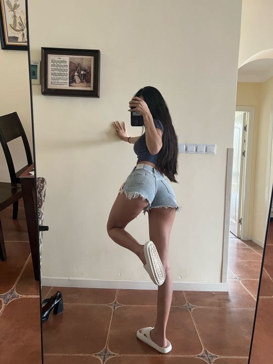 WOMENGAGA%20Hot%20Girl%20High%20Street%20Hot%20Girl%20Woolen%20Denim%20Hot%20Shorts%20New%20Slim%20Personalized%20Hole%20Shorts%20Women%20Fashion%20Korean%20F5BQ%20-%20Image%202