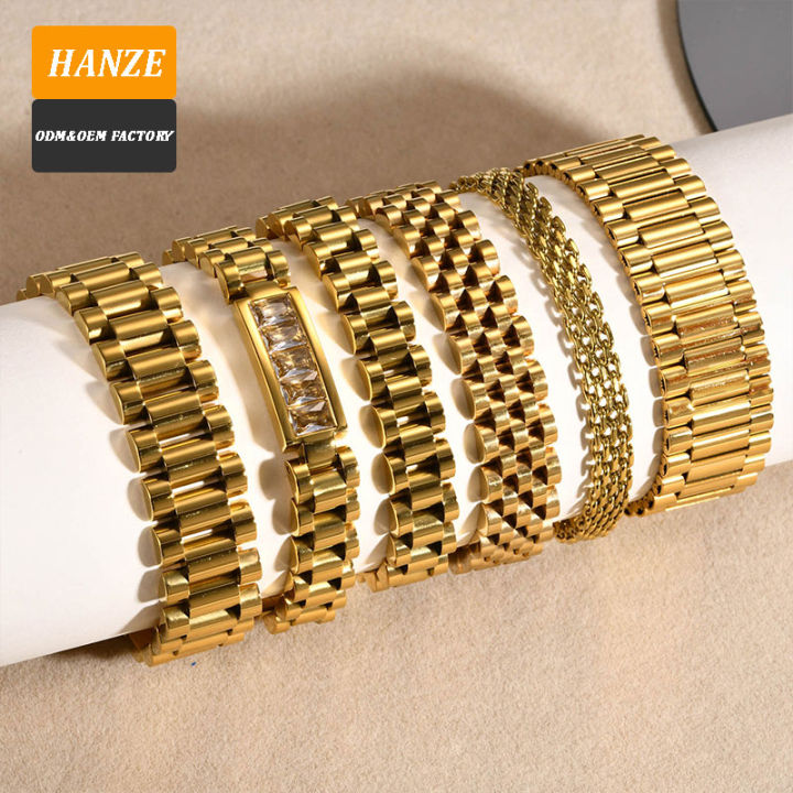 Fashion%20selling%20women%2018K%20gold%20stainless%20steel%20jewelry,%20heart-shaped%20titanium%20steel%20bracelet%20-%20Image%206