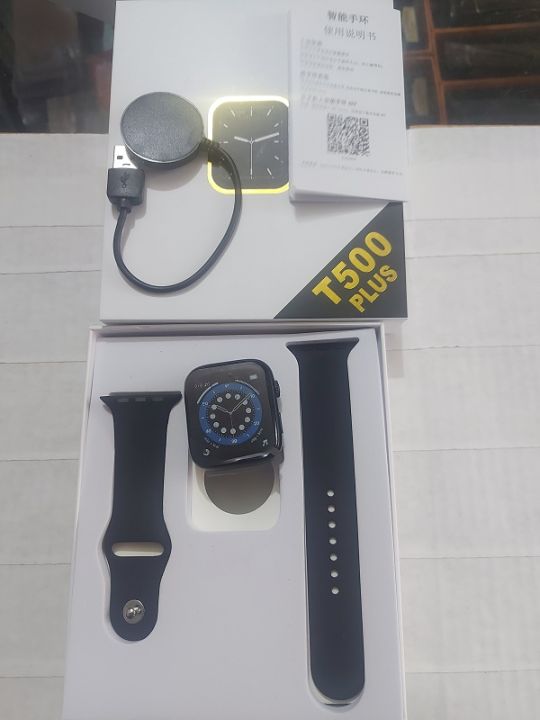 T500%20Plus%20Smartwatch%20Waterproof%20Bluetooth%20Call%20Looks%20Watch%20-%20Image%203