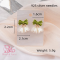 White Wind Chime Flowers Drop Earrings for Women.