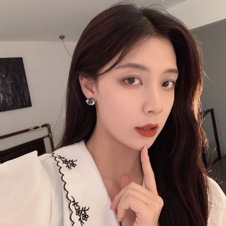 S925%20Silver%20Pin%20Korean%20Vintage%20Sun%20Moon%20Stud%20Earrings%20Feminine%20Asymmetrical%20Earrings%20Geometric%20Circle%20Heart-Shaped%20Earrings%20-%20Image%202