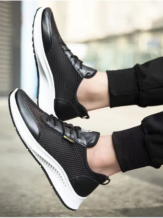 Summer%20Men's%20Shoes%20Breathable%20Thin%20Mesh%20Surface%20Shoes%20Men's%20Mesh%20Casual%20Sneakers%20Mesh%20Hollow%20out%20Deodorant%20and%20Lightweight%20Running%20Shoes%20-%20Image%203