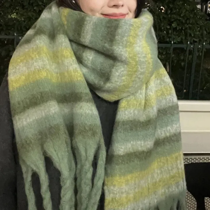 New%20Irregular%20Shawl%20Scarf%20Women%20Winter%20Warm%20Thickened%20Gradient%20Pashmina%20Scarves%20Classic%20Tassel%20Outdoor%20Windbreak%20Big%20Shawl%20-%20Image%205