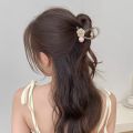 Fashion Simple Woman Acrylic Flowers Color Blocking Design Hair Claw Clips Girl Sweet Fresh Shark Clips Jelly Color Hairpins Hair Accessoires.