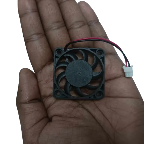 JD-4007S5L2%205V%20DC%20Fan%20Low%20Price%20High%20Quality%205V%20Fan%2040x40x07mm%205V%20COOLING%20Fan%201.5%20Inch%20Cooling%20Fan%205V%20DC%20Fan%20Sleeve%20Bearing%20Lower%20Noise%20Level%20Brushless%20DC%20Axial%20Fans%204007%2040mm%20Mini%20Fans%20-%20Image%207