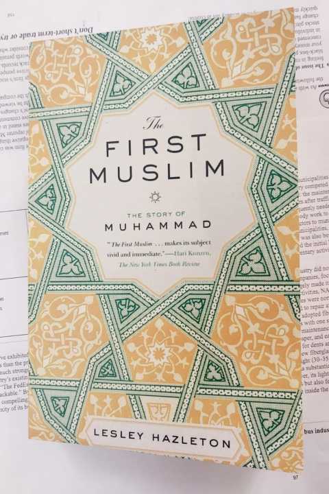 The%20First%20Muslim:%20The%20Story%20of%20Muhammad%20by%20Lesley%20Hazleton%20(Premium%20Quality)%20-%20Image%202