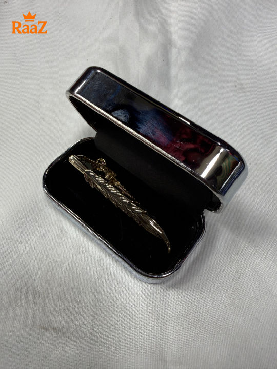 Feather%20Golden%20Classic%20Gentleman%20Tie%20Clip%20for%20Men%20-%20Image%203