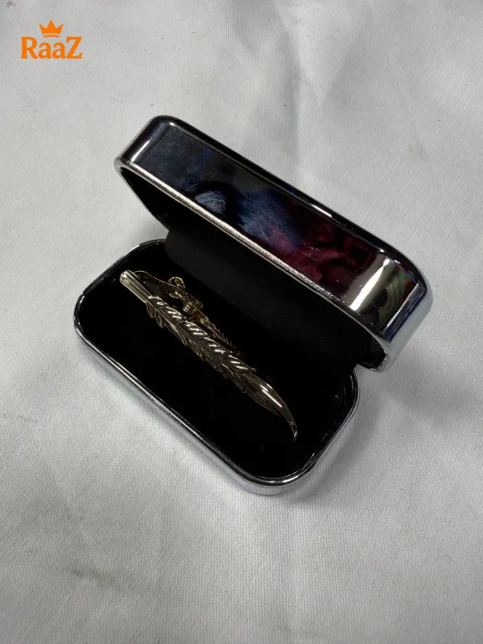 Feather%20Golden%20Classic%20Gentleman%20Tie%20Clip%20for%20Men%20-%20Image%203