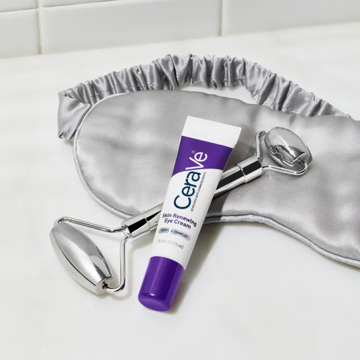 CeraVe%20Skin%20Renewing%20Eye%20Cream%2014.2g%20-%20Image%205