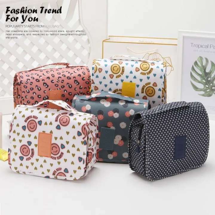 Travel%20Cosmetic%20Bag%20Foldable%20Multifunctional%20Travels%20Pouch%20-%20Image%203