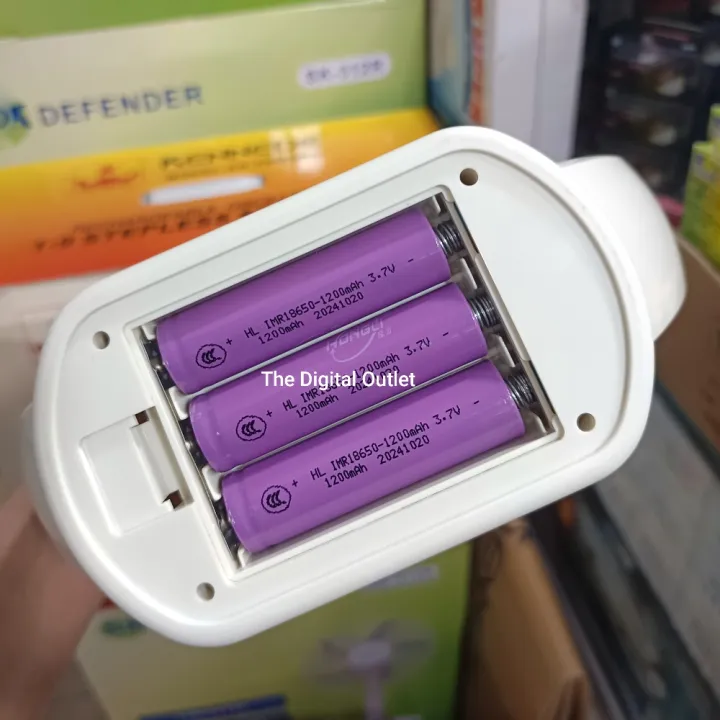JYSUPER%20JY-2523%20AC/DC%20Rechargeable%203600mAh%20Lithium%20Battery%20Four%20Step%20Wind%20Modes%20Portable%20Desk%20Fan%20-%20Image%203
