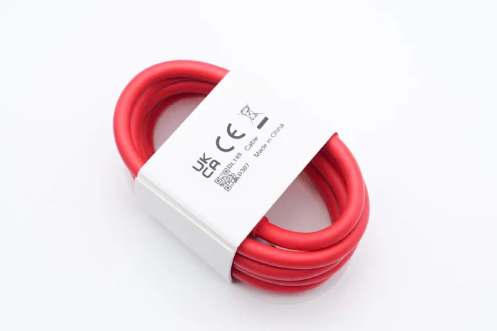 Oneplus%20Fast%20Charging%20USB%20Type%20C%20Data%20Cable%20100cm%206A%20for%20OnePlus%207Pro%207%206T%206%205T%205%20-%20Image%204