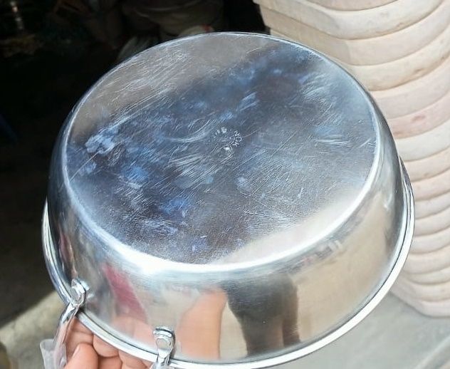 Steel%20Torkari%20Korai.%20korai%20stainless%2026cm%20steel%20With%20steel%20%20(Silver).%20Steel%20Torkari%20Korai%20(%20USED%20FRO%20INDUCTION)%20-%20Image%203