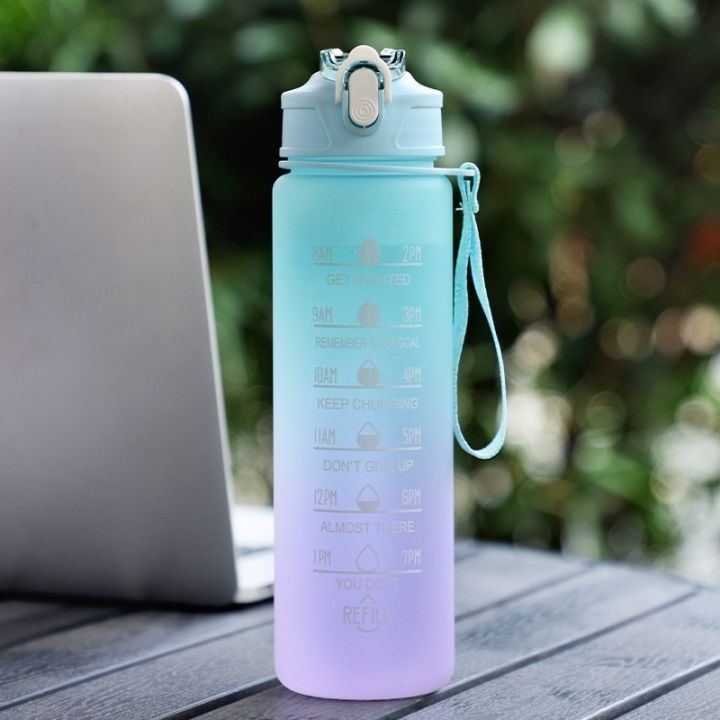800%20ml%20Plastic%20Water%20Bottle%20%E2%80%93%20Stylish,%20Durable%20&%20Reusable%20%7C%20Perfect%20for%20Daily%20Hydration%20(Multicolor)%20-%20Image%205