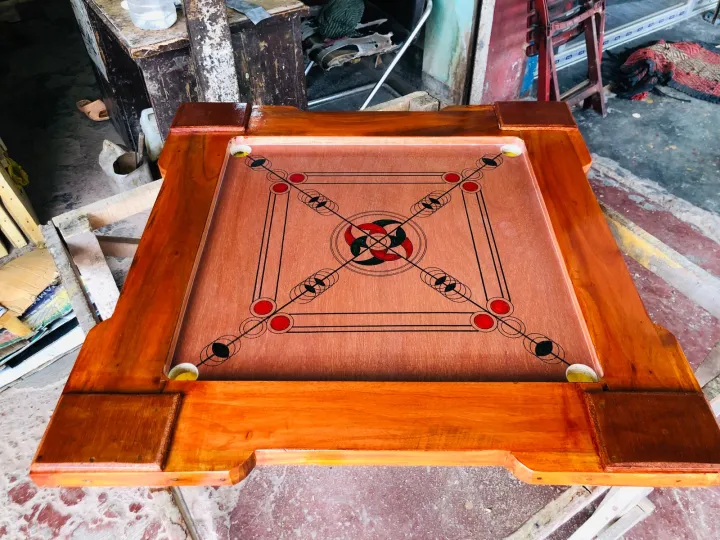 Carrom%20Board%2032%20inchs%20with%20guti%20set%20sriker%20boric%20acid%20magic%20boric%20-%20Image%205