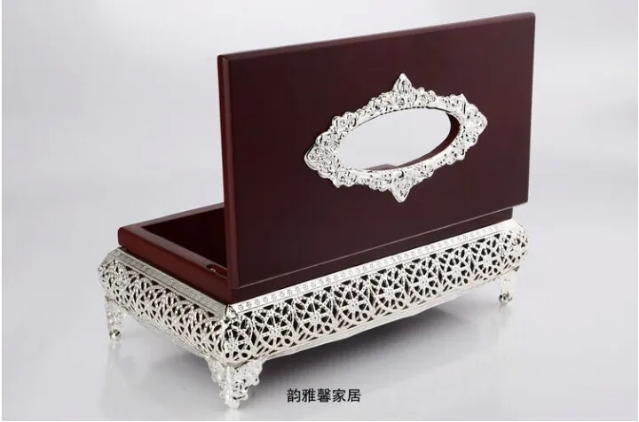 European-style%20classical%20luxury%20high-end%20tissue%20box%20gold-plated%20pumping%20tray%20gift%20tissue%20holder%20-%20Image%205