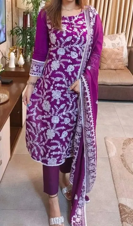 Unstitched%20High%20Quality%20Skin%20Print%20Cotton%20Three%20Piece%20Set%20for%20Women%20Fashionable,%20Comfortable,%20Stylish,%20New%20Collection%20-%20Image%206