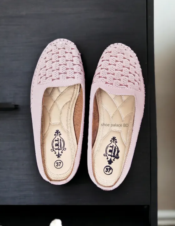 Girls%20exclusive%20nagra%20shoes.%20artificial%20leather%20with%20embroidery%20special%20nagda%20shoes%20for%20girls%20-%20Image%203