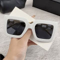Fashion Box Chain UV Protective Frame Sunglasses for Women Girl. 
