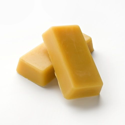 Yellow%20Beeswax%20Block%20For%20Candle%20Making%20Easy%20Craft%20Material%20250%20Gm/%20500%20Gm/%201%20Kg%20(Not%20Pure/Authentic)%20-%20Image%203