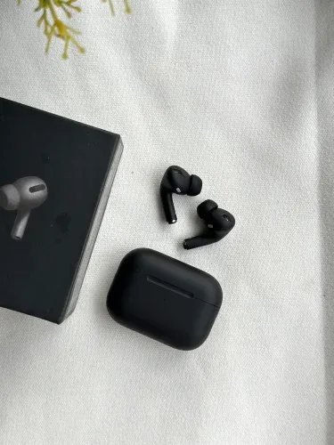 Special%20AirPods%20Pro%202nd%20Generation%20TWS%20Black%20%20%20Edition%20With%20High%20Base%20&%20Long%20Battery%20Wireless%20Bluetooth%20Earbuds%20%20By%20Pucko%20Gadget%20-%20Image%204