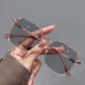 Fashion Large Frame Photochromic Glasses Men Women Unisex Color-changing Anti-blue Light Eyeglasses Flat Mirror Computer Goggles.