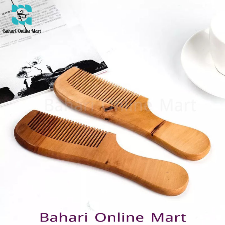 Premium%20Natural%20Wood%20Hair%20Comb%20for%20Frizz%20Control%20and%20Scalp%20Health%20-%20Single%20Pack%20-%20Image%206