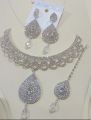 New Jewellery Collection Golden Crystal Girls Jewellery Set With Tika Bunda Long Lasting Polish For Women Trendy Fashion001.