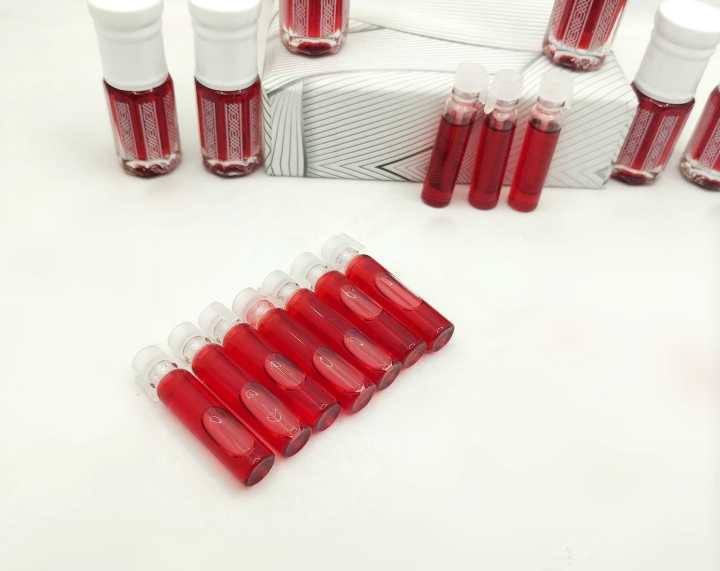 Vampire%20Blood%20-%20Premium%20Qulity%20Long%20Asting%20Attar%20-%203ml/6ml/12ml/30ml%20-%20Image%207