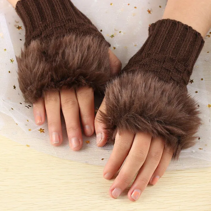 1%20Pair%20Women%E2%80%99s%20Fashion%20Faux%20Rabbit%20Fur%20Fingerless%20Gloves%20%E2%80%93%20Knitted%20Crochet%20Winter%20Mittens%20-%20Image%202