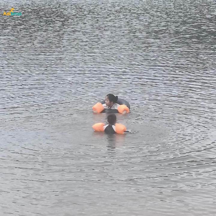River%20Tube%20for%20Floating%20Sturdy%20Swim%20Tubes%20Inflatable%20Water%20Float%20River%20Rafts%2060cm%20-%20Image%205