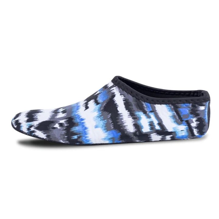 Women%20Men%20Kids%20Water%20Shoes%20Girls%20Boys%20Quick%20Dry%20Anti%20Slip%20Aqua%20Socks%20for%20Beach%20Swim%20Shoes%20Non-Slip%20Barefoot%20Aqua%20Socks%20-%20Image%207