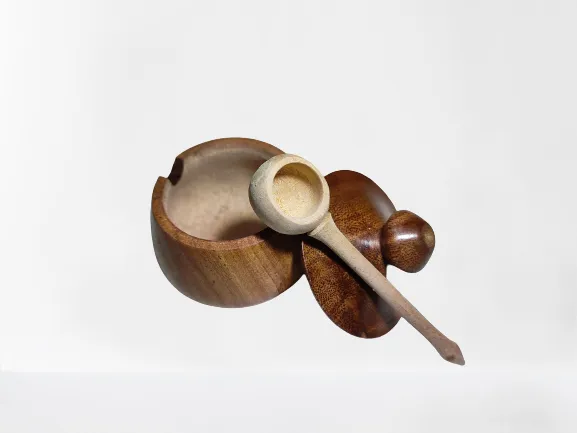 Wooden%20Salt%20Pot%20with%20Spoon%20and%20cover%20-%20Image%205