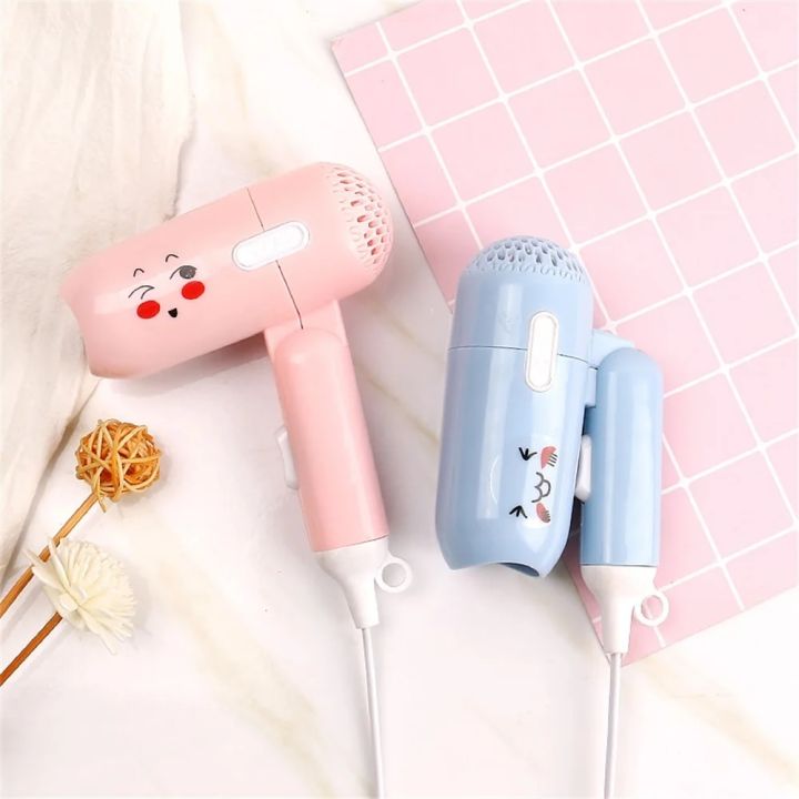 Travel%20&%20Portable%20Mini%20Hair%20Dryer%20For%20Men%20And%20Women%20-%20Hair%20Dryer%20-%20Image%203